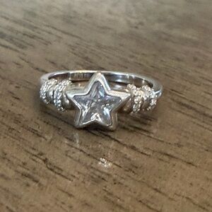 NWOT Oomiay .925 sterling silver Moondust ring, size 8